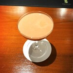 バー アンクール - 苺とピスタチオのアレキサンダーです♪(o^^o)