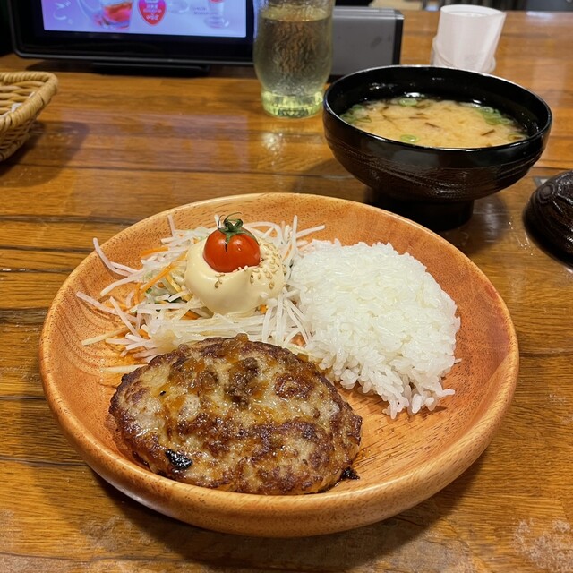 Bikkuri Donkey Odori Chika Ten - Odori/Family restaurant | Tabelog