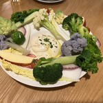 トラットリア チェーレレ - バーニャカウダー