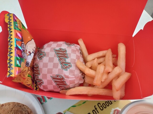 メルズ・ドライブイン （Mel's Drive In） - 桜島/カフェ | 食べログ