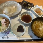 飛鳥彩瑠璃の丘 天極堂テラス - 