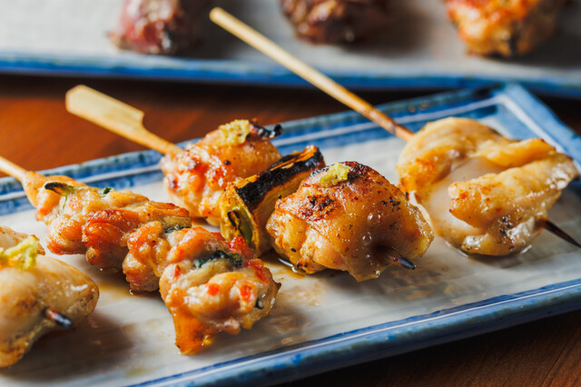 焼鳥 まるみ - 勾当台公園（焼き鳥）の写真