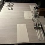 パレード - テーブル。2名。