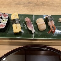 百万石 - 巻き物、玉子、鯖、帆立、甘エビ