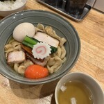 だしと麺 遊泳 - 