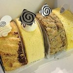 自由が丘ロール屋 - ロールケーキ4種