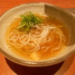 匠庵 - 〆は魚素麺です。