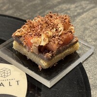 RESTAURANT SALT - 