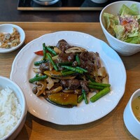 盤古殿 コレド日本橋店 - 牛肉オイスターソース炒めランチセット