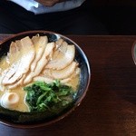 吟家 - 醤油とんこつチャーシュー＋ライス