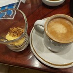 旅館 比与志 - デザートとコーヒー