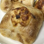 しばぱん - 焼きカレーパン