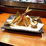 小魚料理 とみ助 - アジフライです♪(o^^o)頭、中骨、身、ひれ全てを頂ける逸品です！！