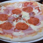 新宿かっぱ - アメリカンミートピザ