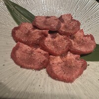 焼肉 龍園 西中洲店 - 