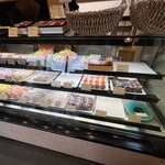 菓子 ＭＩＹＡＮＯ - 最中や羊羹　バナナ最中、ショコラまんじゅう