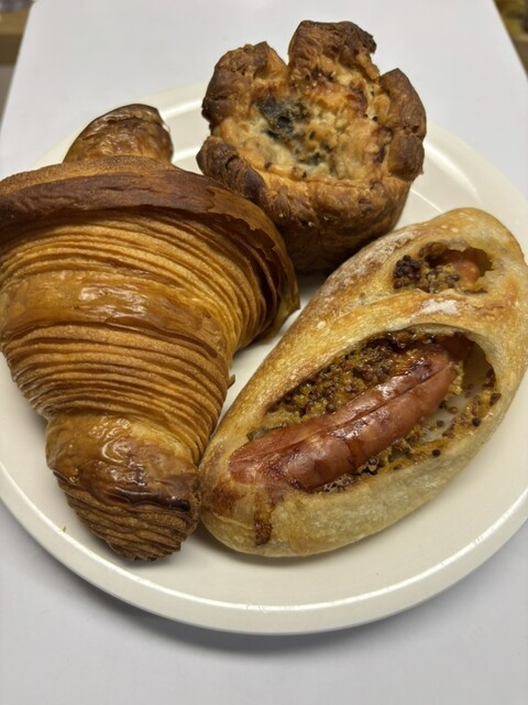 まる谷製パン  - 朝里（パン）の写真