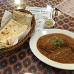 インド料理 パリワル - ハイデラバードチキンカレーとルマーリロティのセット
