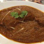 インド料理 パリワル - めちゃ旨グレービーとめちゃ旨バカでか骨付きチキン