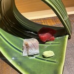 京橋 鮨 好日 - 【向付】大間の本鮪、長崎の鯵 煎り酒二種