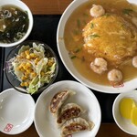 神龍 - 天津飯 900円　Fセット 380円