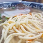 蘭州拉麺店 火焔山 - 麺の様子など。