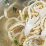 蘭州拉麺店 火焔山 - 麺の様子など。