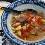 蘭州拉麺店 火焔山 - 追いラー油。