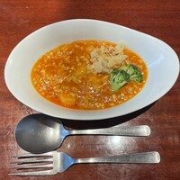 個室中華 頤和園 京橋店 - 海老のチリソース
