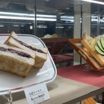 コンパル 栄東店 - ディスプレー