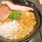 神楽 海老で鯛を釣る麺堂 - 