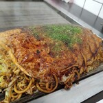 お好み焼き くじら - 半分折り返し