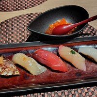 梅田 鮨 個室 みや川 - カマス
                    ヒラメ
                    赤身
                    シマアジ
                    イカ
                    