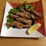 東 - せせり焼き