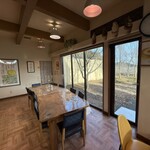 森の芽ぶき たまご舎 - 内観