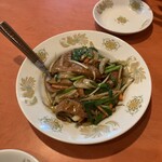 王記美食楼 - ニラとレバ炒め