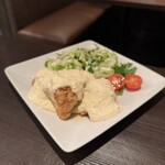 本格水炊きと博多もつ鍋 地鶏と九州料理 居酒屋 鳥邸 - 