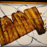 小川の魚 - うな丼は、白米と分けての提供も可能です