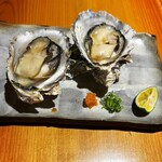 いざかや しん - 牡蠣は地元広島が誇る海の幸の一つ！えも言われぬ美味しさです！！(o^^o)
