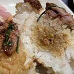ウジエスーパー - 中にはにんにく味噌が…