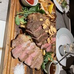 BISTRO & CAFE LOUNGE LA BOUCHERIE - 