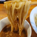 極汁美麺 umami - つけ汁に