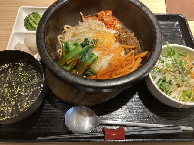 Umeda Korean to Nishoku Nabe Kanna photo 3