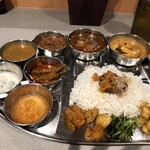 スパイスアンドカレー黄金の風 - 