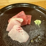 なな治 - お造り盛り合わせ。右半分を食べてしまつた！