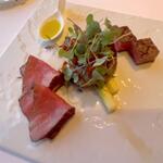 Kobe Grill - 神戸牛ロースとモモ肉 泉州水茄子とアーティチョーク リードボーとバッション