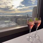 Kobe Grill - 街と海の眺めが最高です。