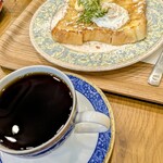 Roasting Coffee SHIHO - 料理写真:ブレンド珈琲とフレンチトースト