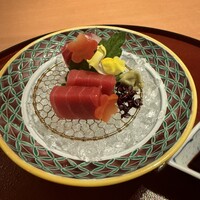 紀尾井 なだ万 - 
