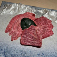 焼肉料理 牛吉日和 - 